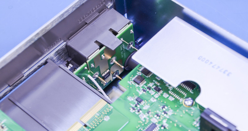 DMM6500rearterm.jpg