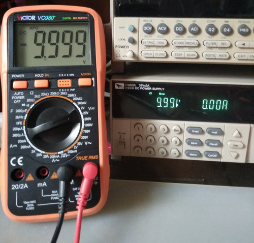 20V-.jpg