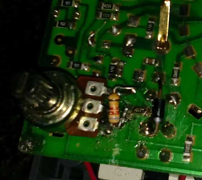 新加的8.2K电阻
