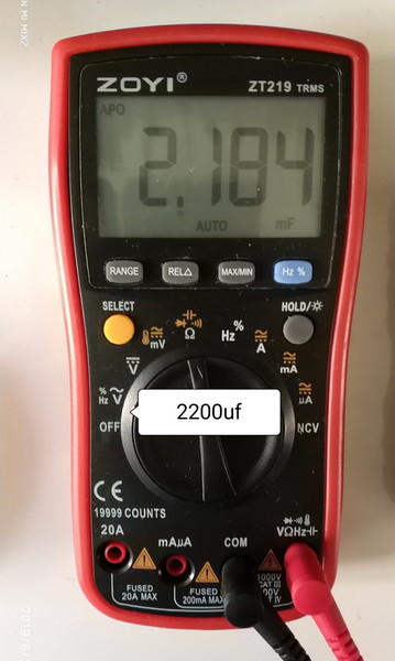 2200uf.2.jpg