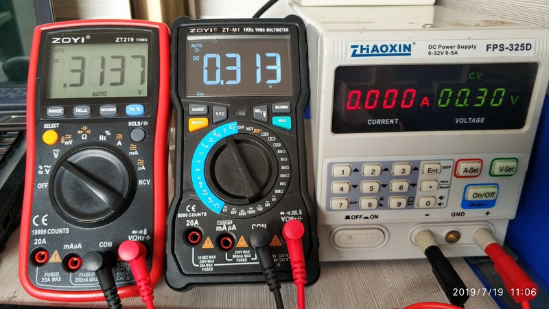 0.3V