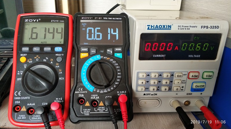 0.6V