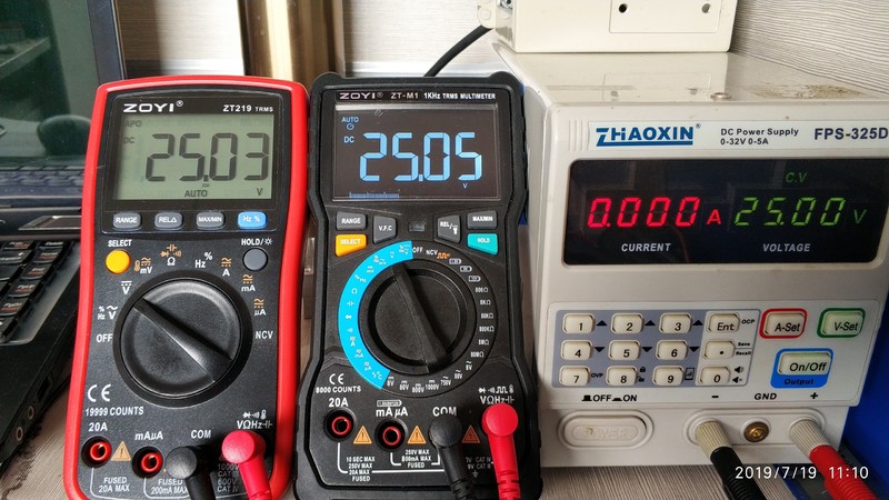 25V