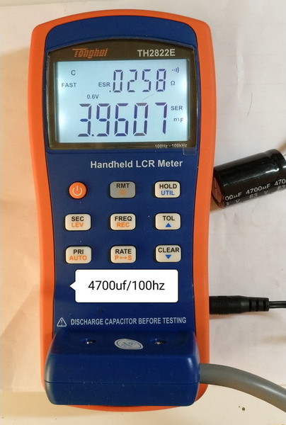 4700uf-100hz.jpg