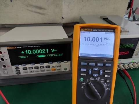 10V.jpg