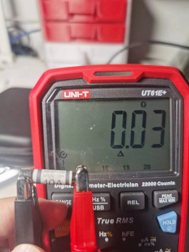 3251690544665_.pic.jpg