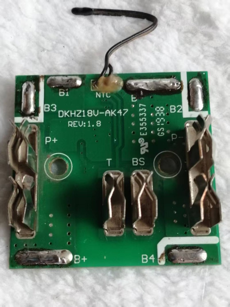 173608n3y0n9eoex90yzx8.jpg