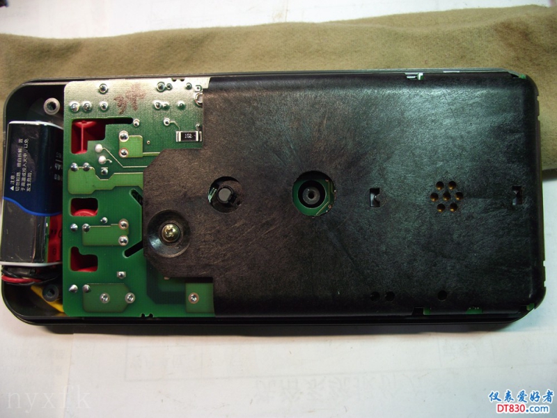 NF 8701.jpg