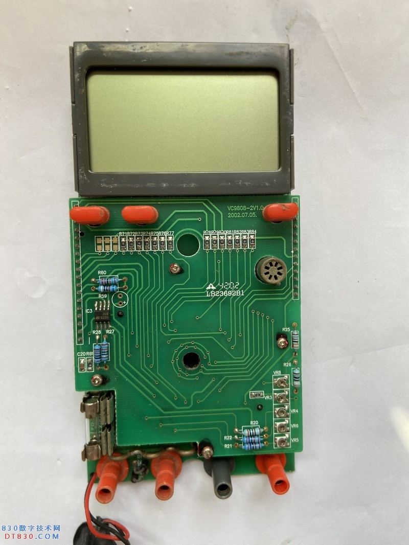 VC9808-1V1.0 2002.07.05 04.JPG