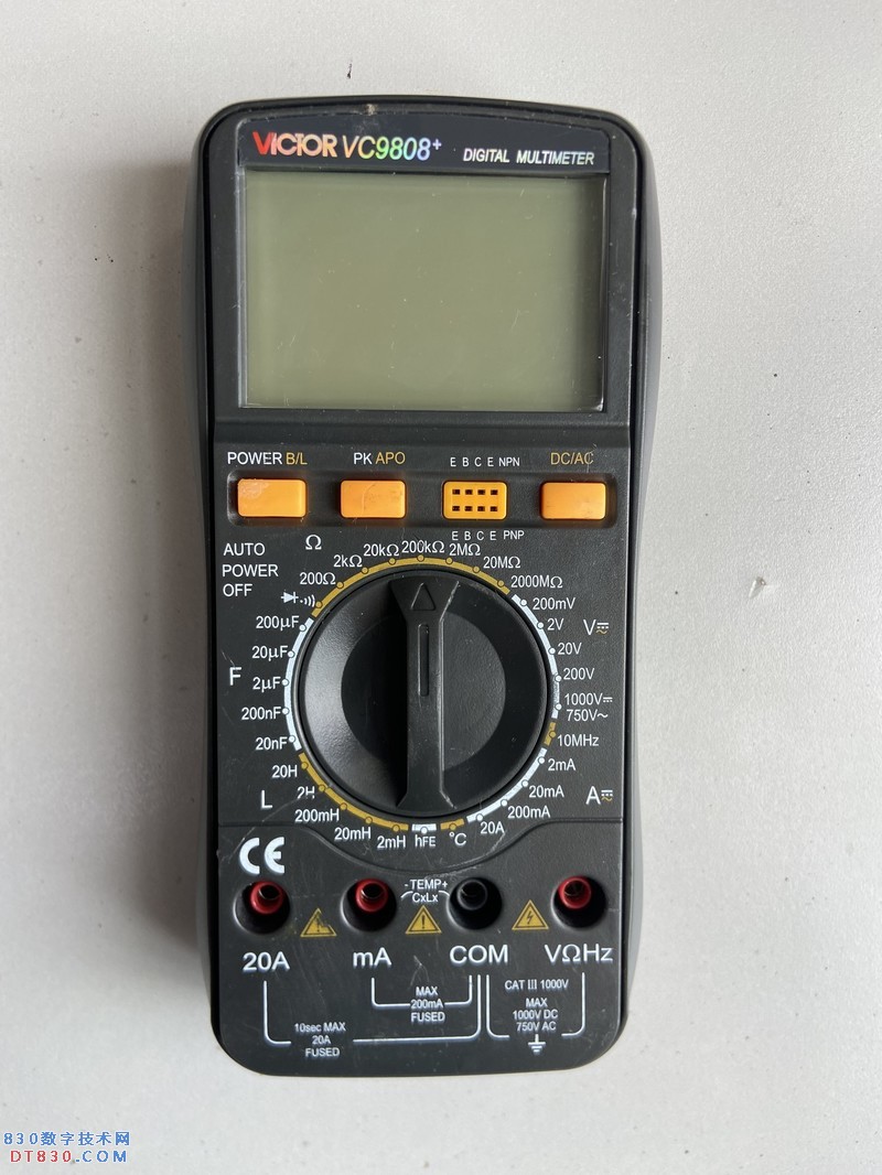 VC9808-1 V0.5 2012-09-10 03.JPG