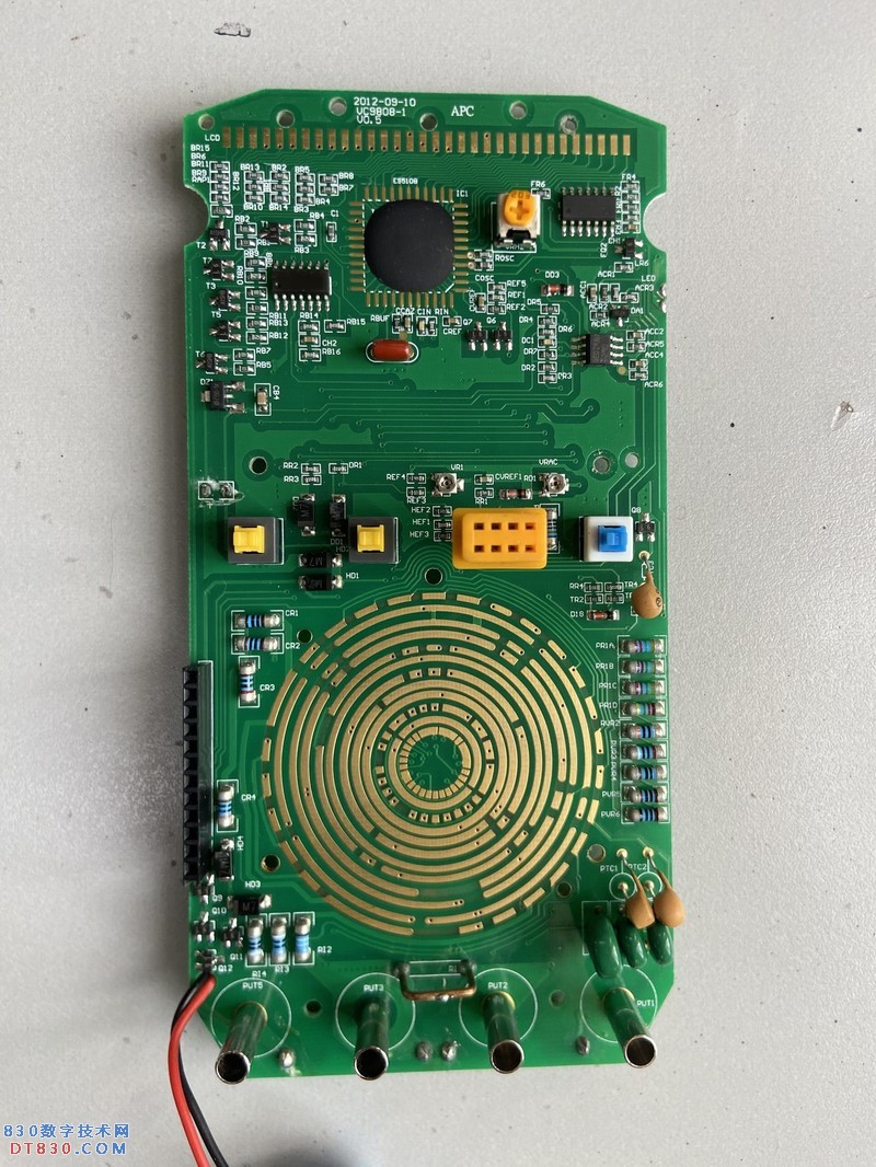 VC9808-1 V0.5 2012-09-10 05.JPG