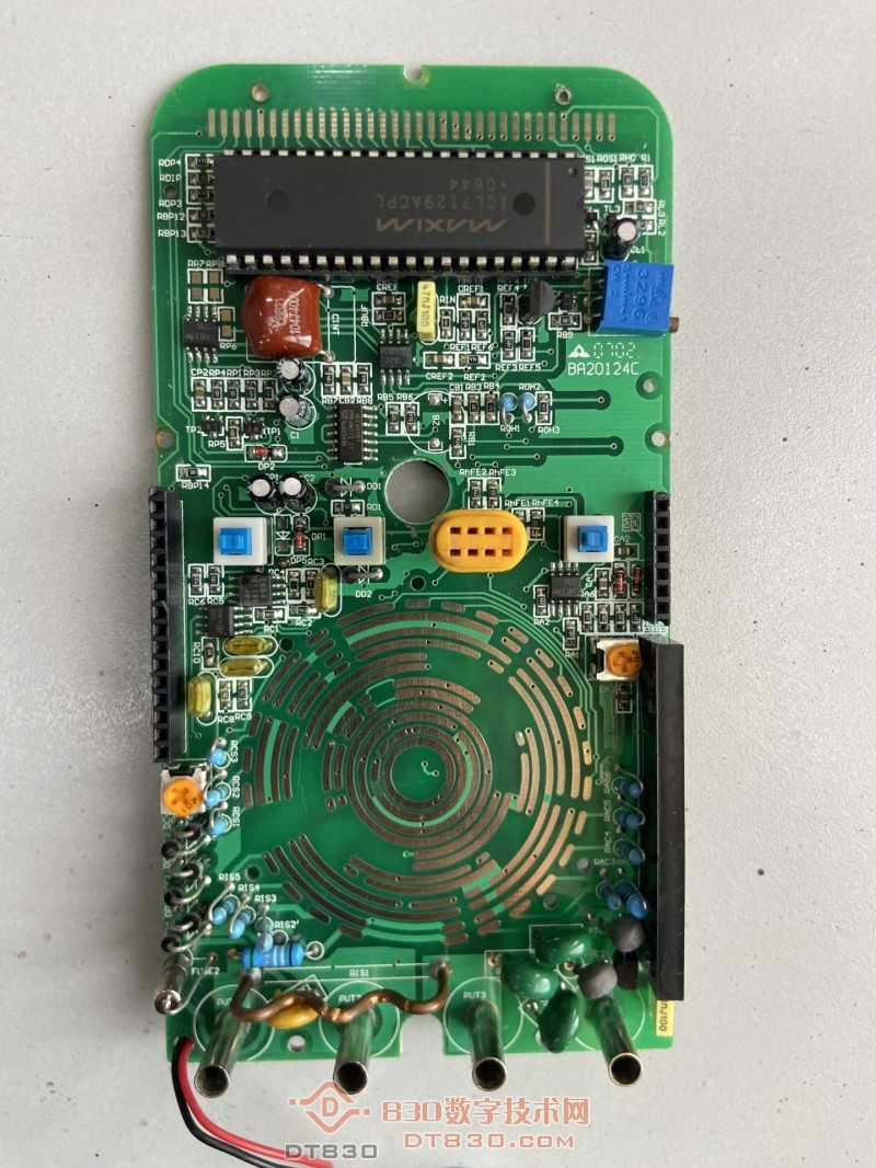 VC9806A   061101 V2.0 2代05.JPG