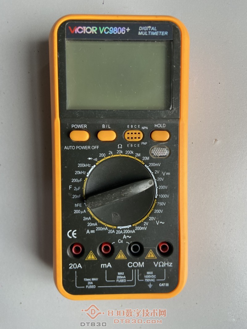 2009-12-11 VC9806B-1 V2.0 01.JPG