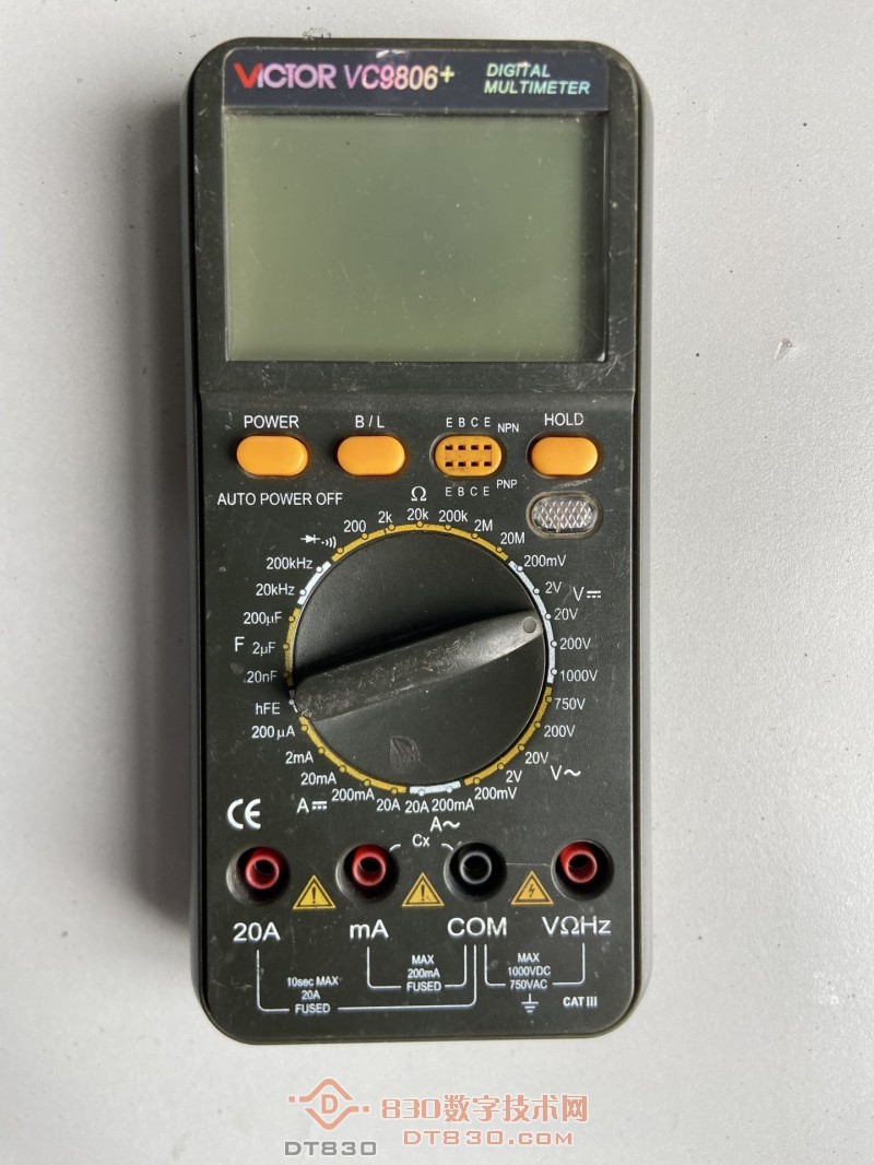 2009-12-11 VC9806B-1 V2.0 03.JPG