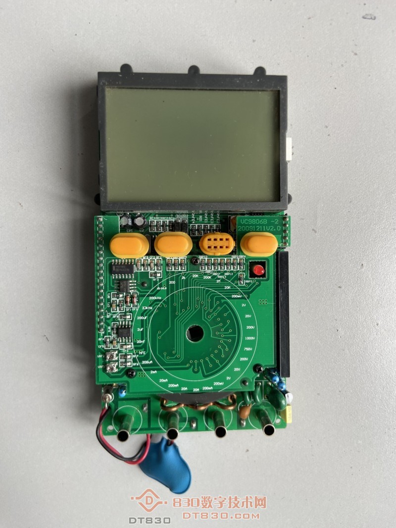 2009-12-11 VC9806B-1 V2.0 04.JPG