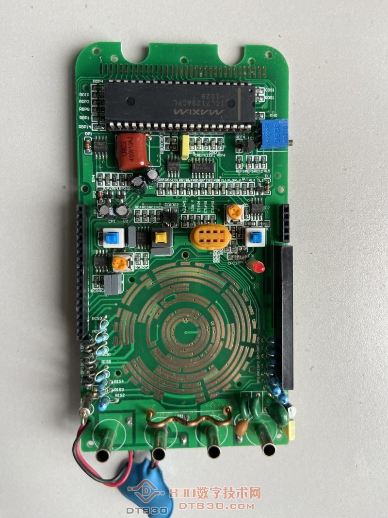 2009-12-11 VC9806B-1 V2.0 05.JPG