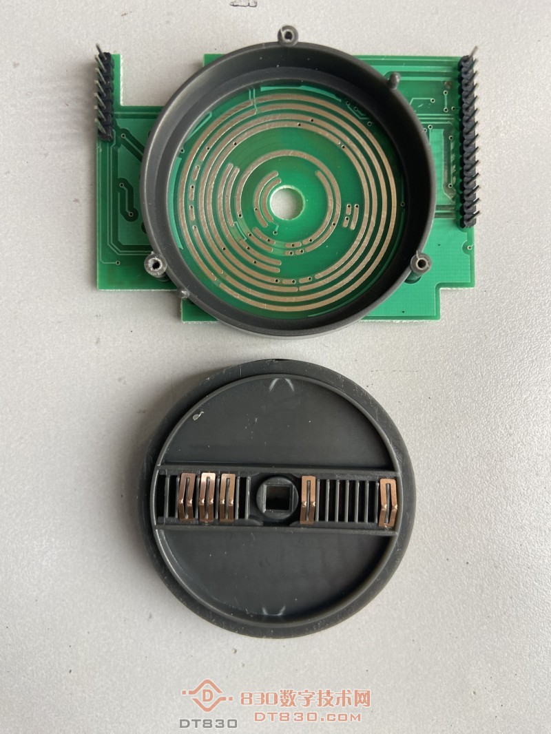 VC9805A  REV0.4 2007-5-21 08.JPG