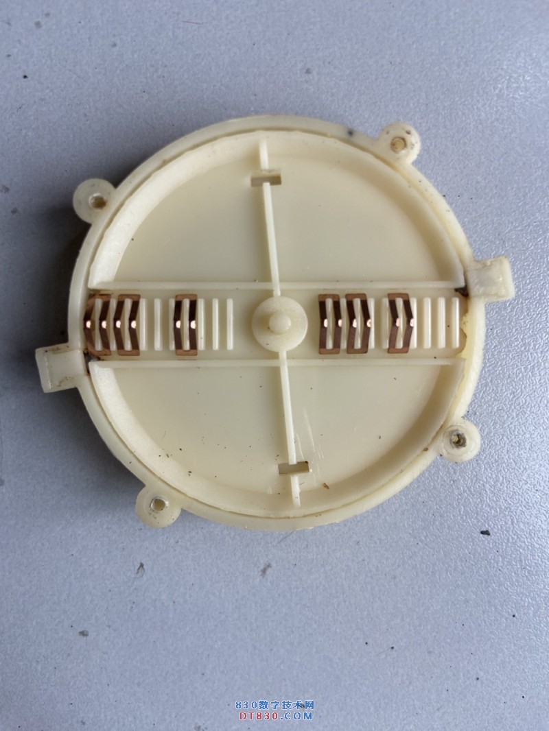 2004.03.05 VC9807A  V1.1 07.JPG