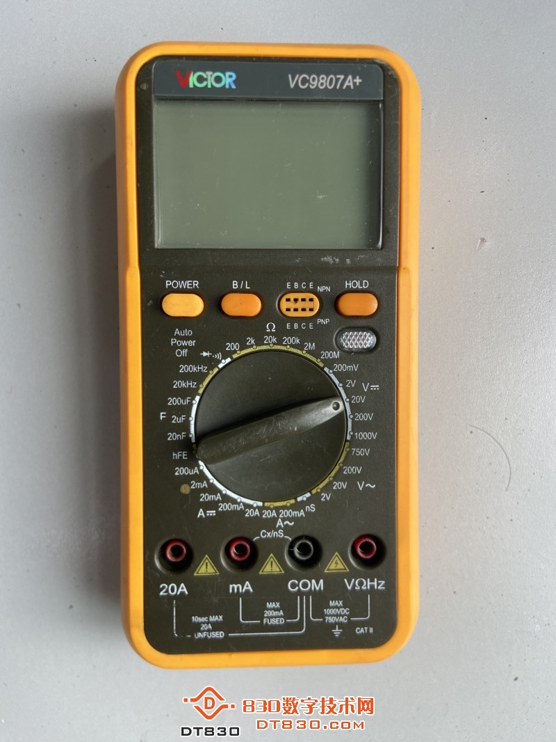 2007-05-21 VC9807B-1 V1.4 01.JPG