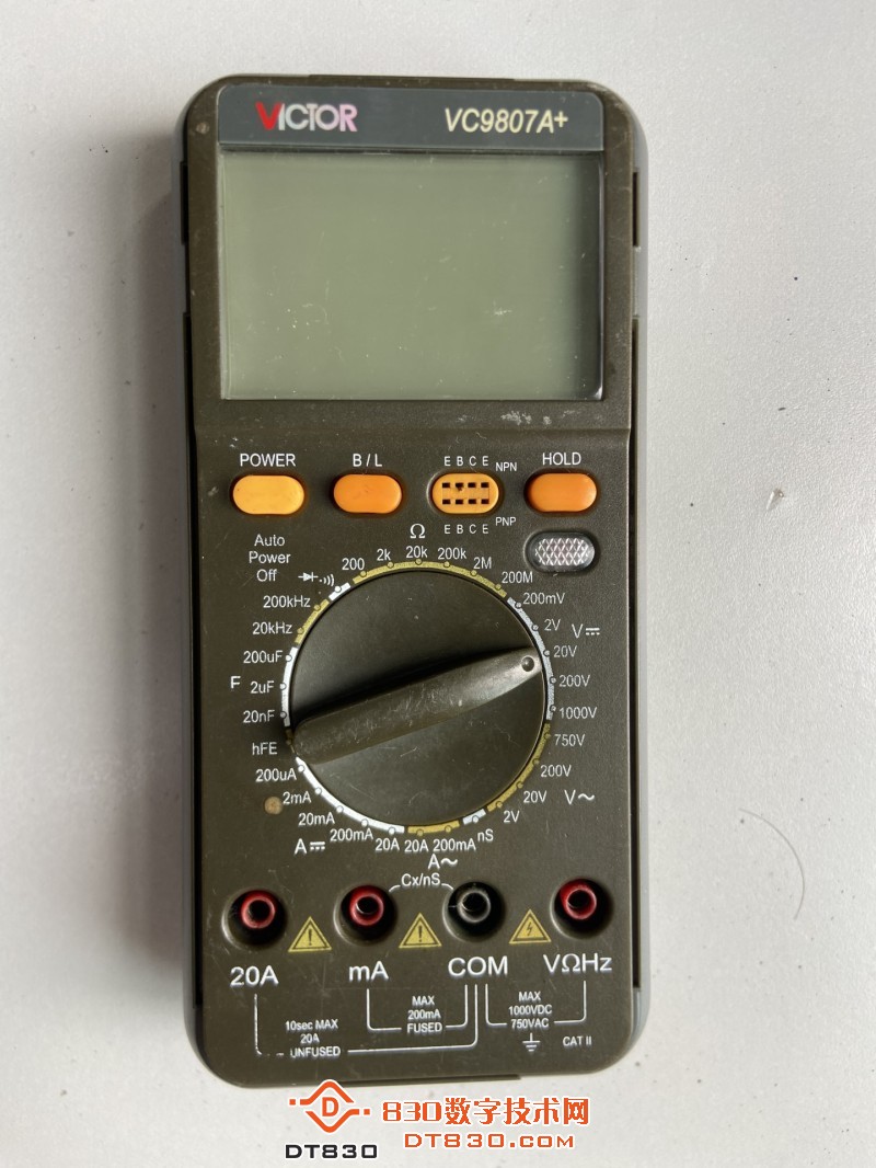 2007-05-21 VC9807B-1 V1.4 03.JPG