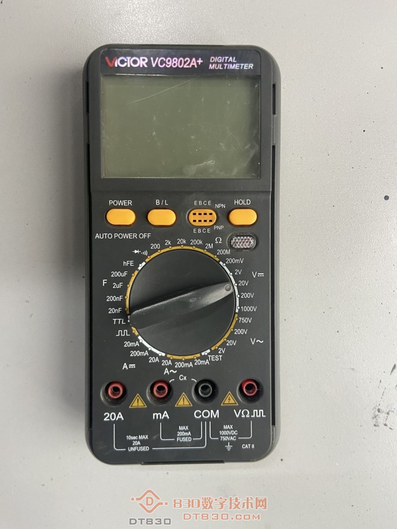 9802A  09-04-29 V1.7 03.JPG