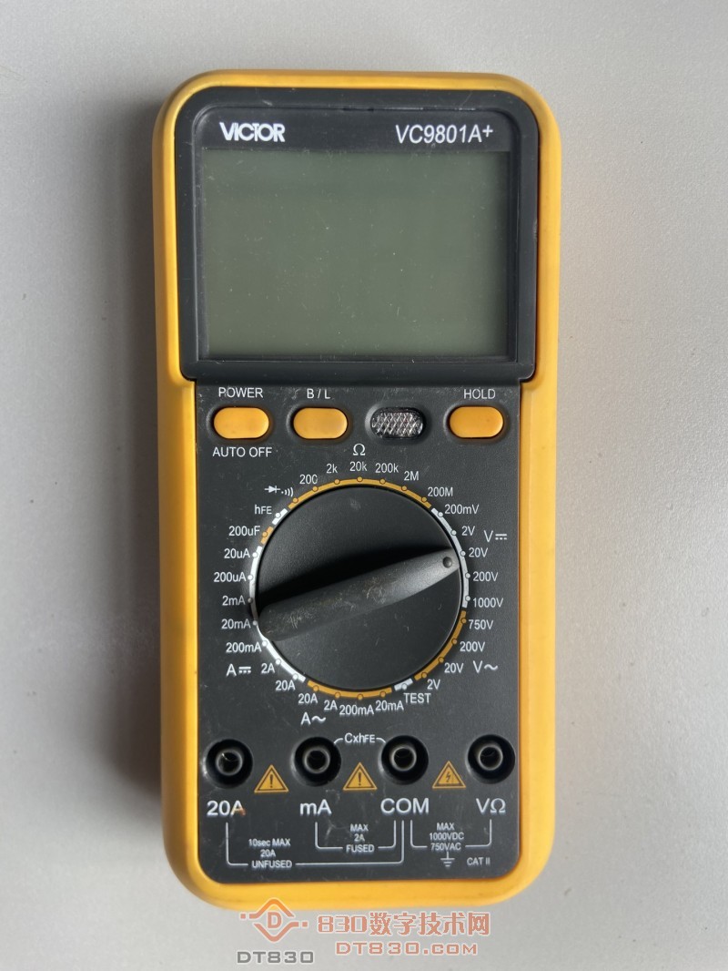 VC9801A   V2.3 050910 01.JPG