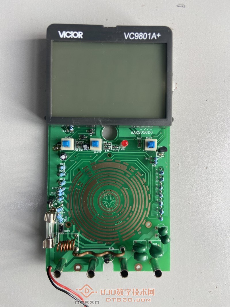 VC9801A   V2.3 050910 04.JPG