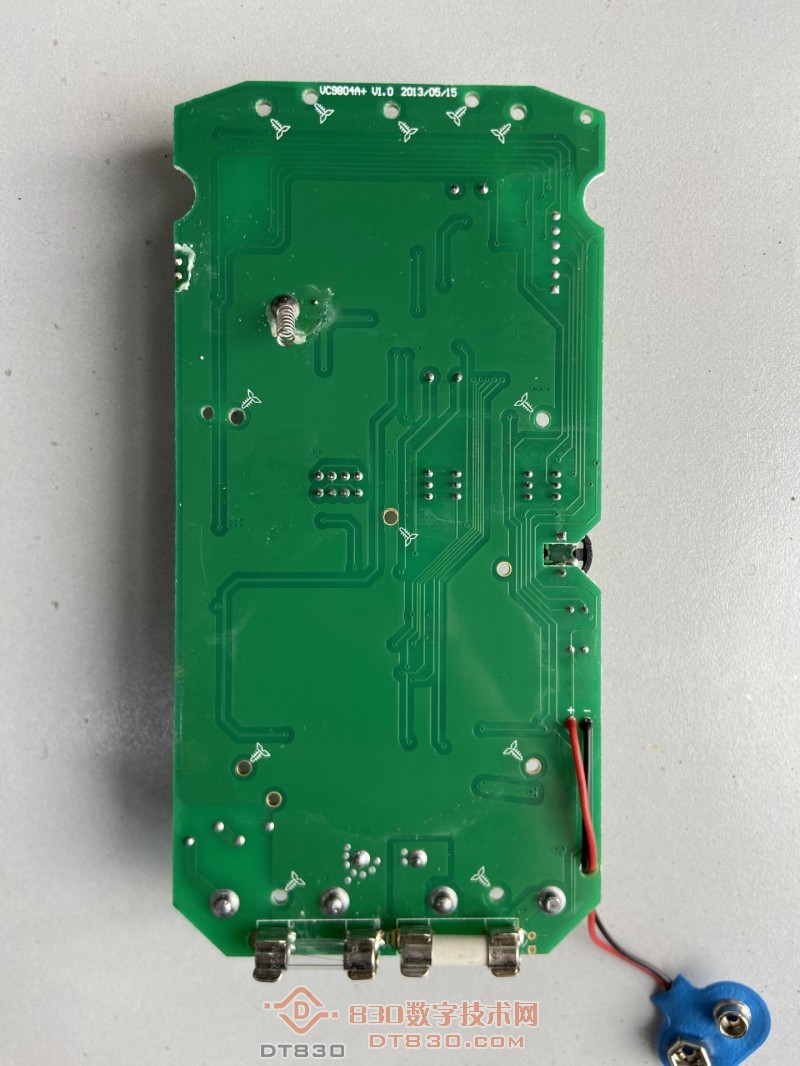 VC9804A  V1.0 2013-05-15 06.JPG