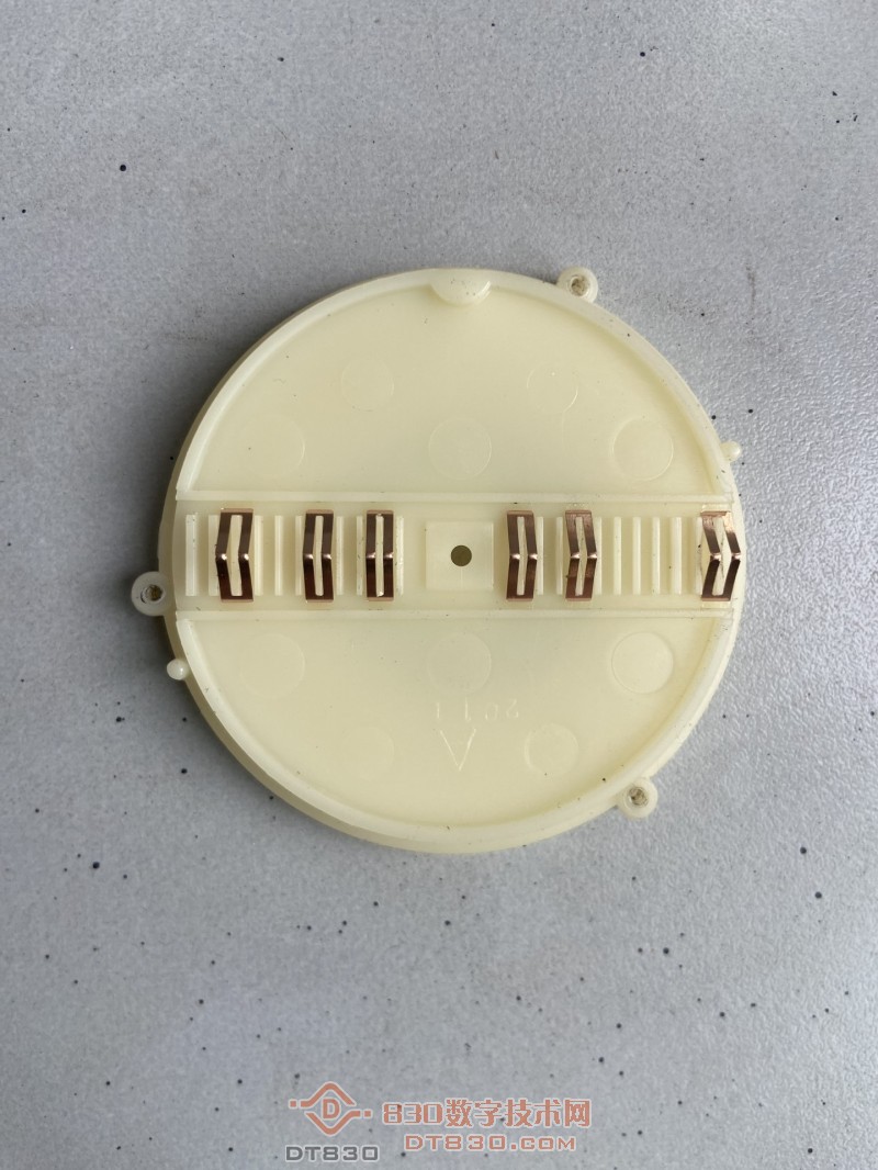 VC9804A  V1.3 2015-03-26 07.JPG