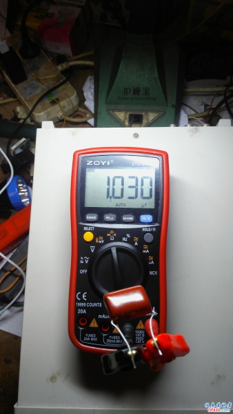1uf电容测试为1.030uf